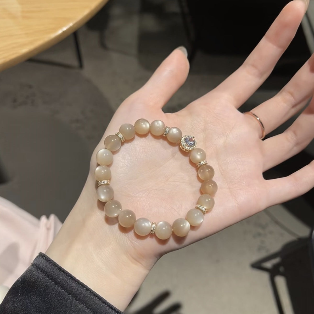 Natural Exquisite Orange Moonlight Money-Attracting Bead Bracelet, Original Stone Color, Sparkling Crystal, Gift for Girlfriend, High-End Bracelet