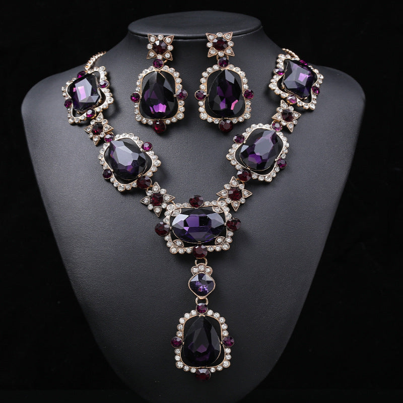 Necklace, ring Set Oversized Personality Fashion Clavicle Chain Alloy Inlaid Gem.