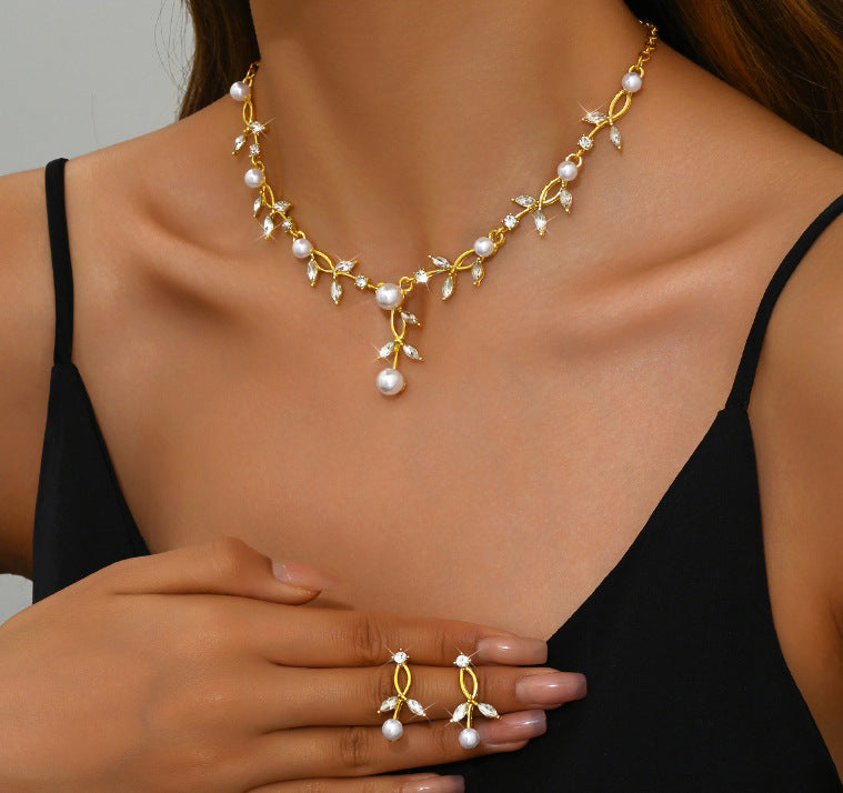 Pinduoduo Cross-border Pearl Women's Fashion Elegant Alloy Drop Bridal Dress Accessories Necklace Earrings suit