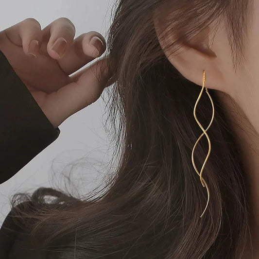 Long Wavy Fringe Hanging Earrings High-End Jewelry.