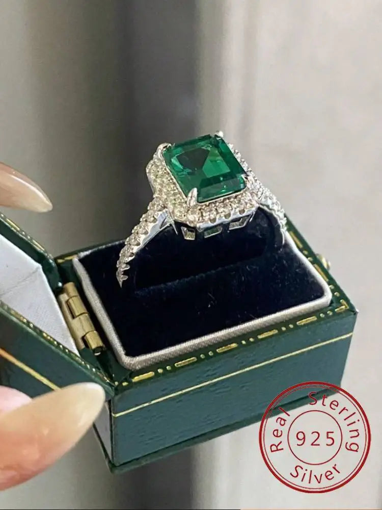 925 Sterling Silver Classic Vintage Emerald Cubic Zirconia Ring For Anniversary Luxury Jewellery.