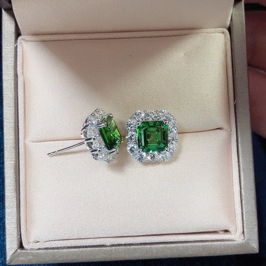 Luxury Solid Platinum Women's Emerald Square 2CT Diamond Stud Earrings Green Stud Earrings.