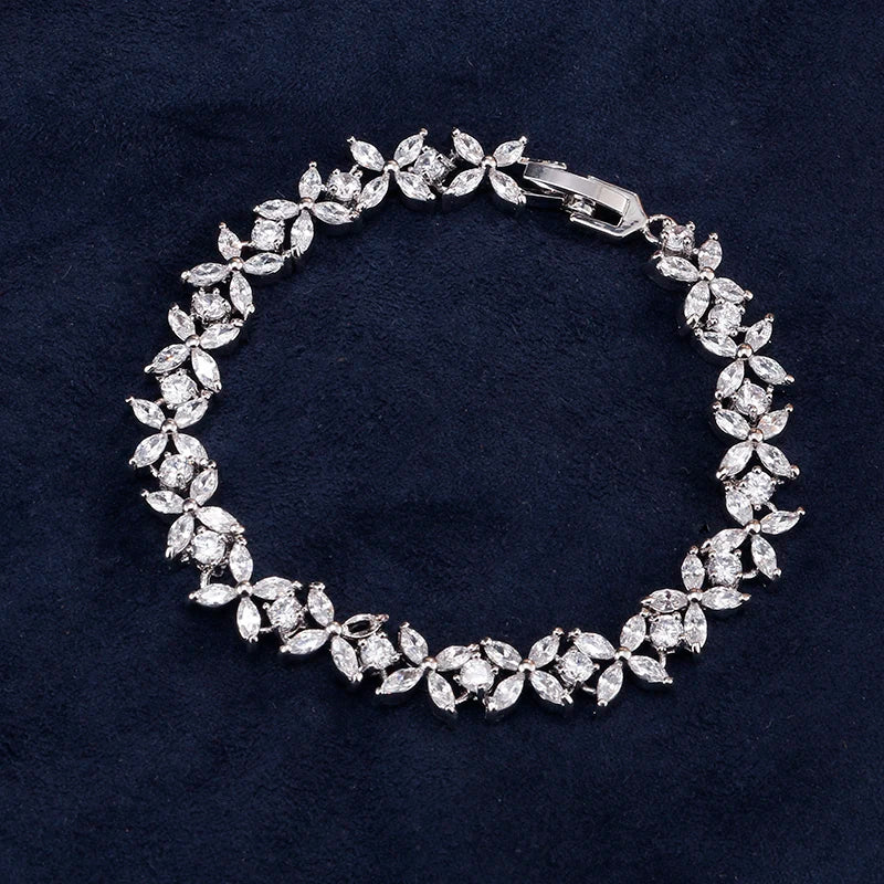 Luxury Geometric Water Drop Zirconia Bracelets for Elegant Women Full Crystal Charm Bracelet Jewellery.