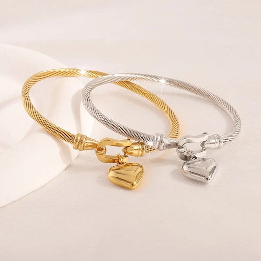 18k Gold Color Stainless Steel Heart Pendant Charm Bangle Bracelets.