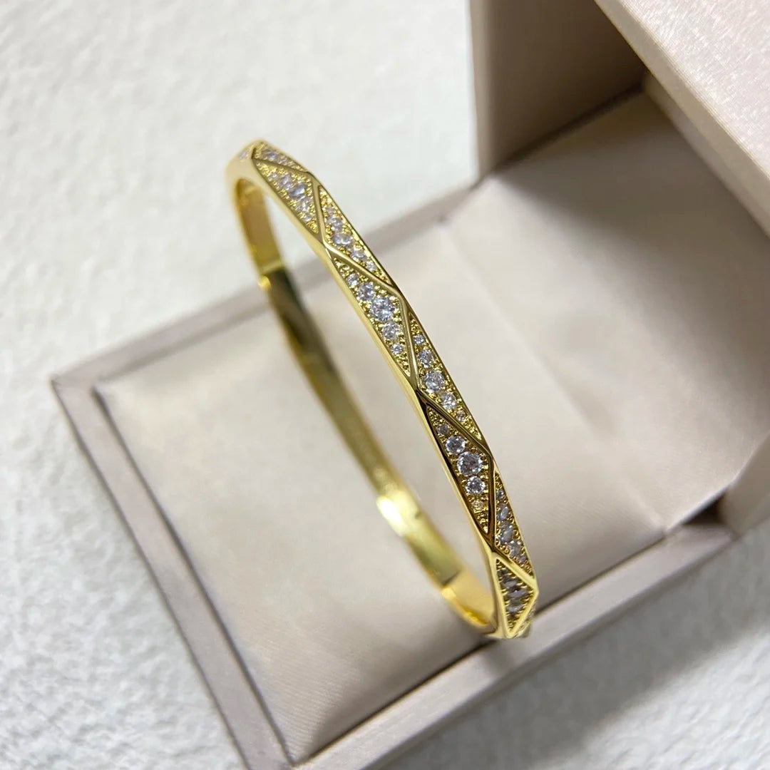 New diamond-set rhombic irregular closed-ended bracelet