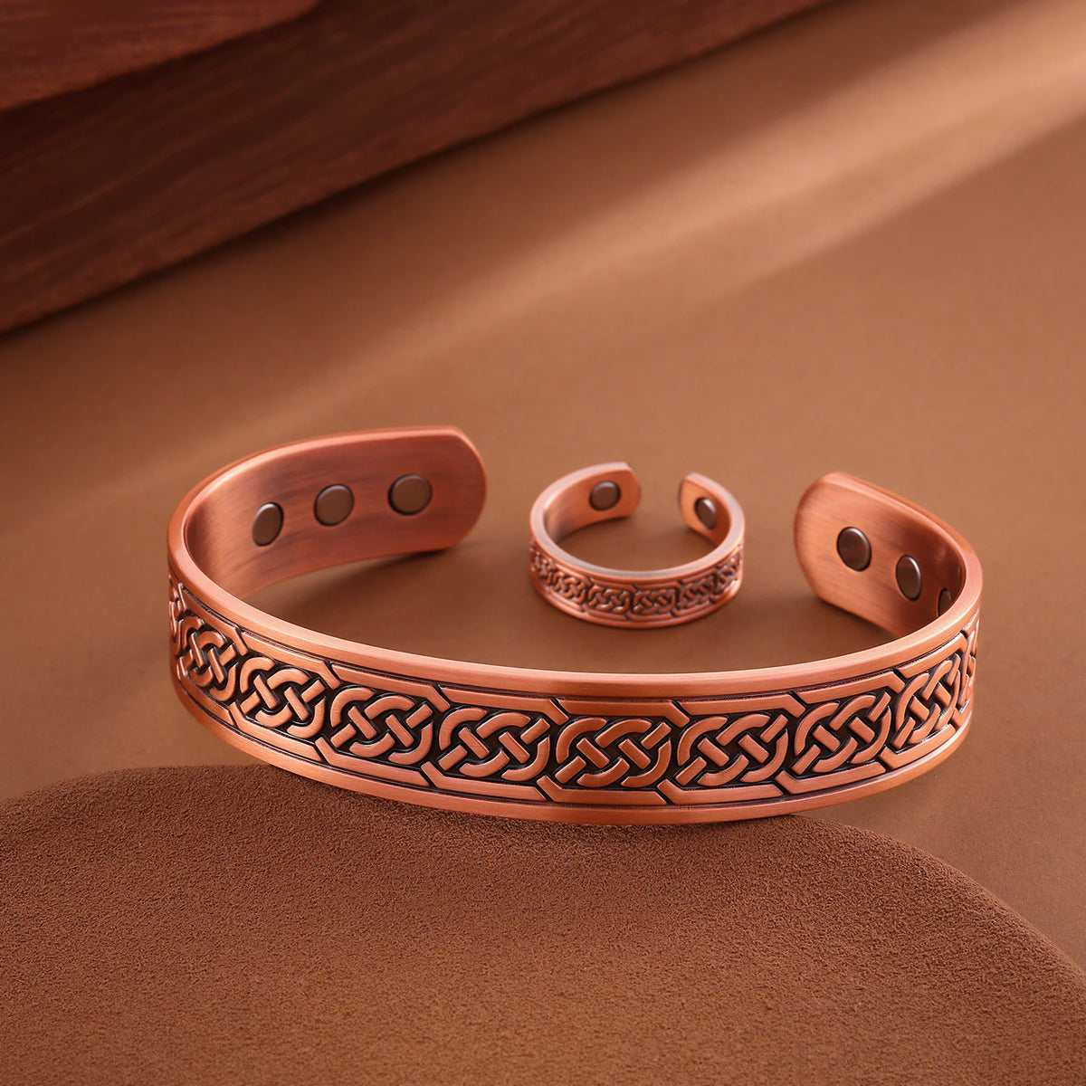 Copper Plating Retro Simple Double Ring Pattern Magnetic Energy Ring Bracelet Gift Set.