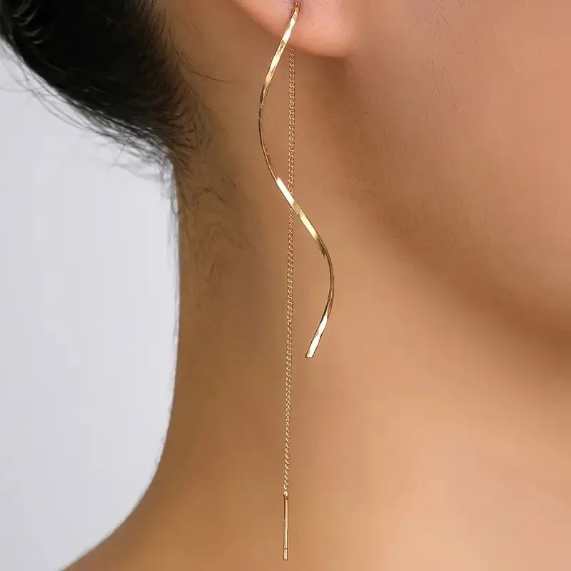 Long Wavy Fringe Hanging Earrings High-End Jewelry.