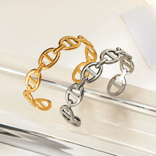 Stainless Steel Bracelet Finger Rings Unique Design Light Luxury Symbol Engraved Bracelet Ring for Women Jewelry Party Gifts