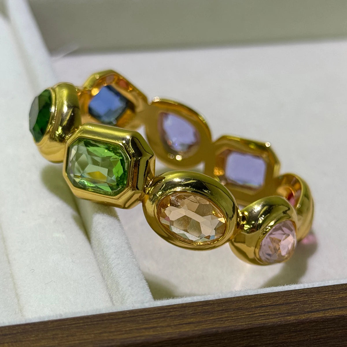 New necklace women's niche design bracelet high-end earrings light luxury ring jewellery set.