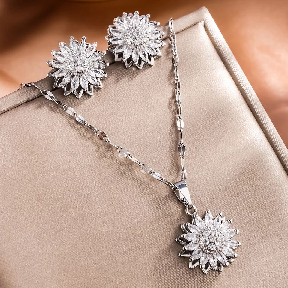 Trendy Rotation Spin Sunflower Stainless Steel Zircon Necklaces