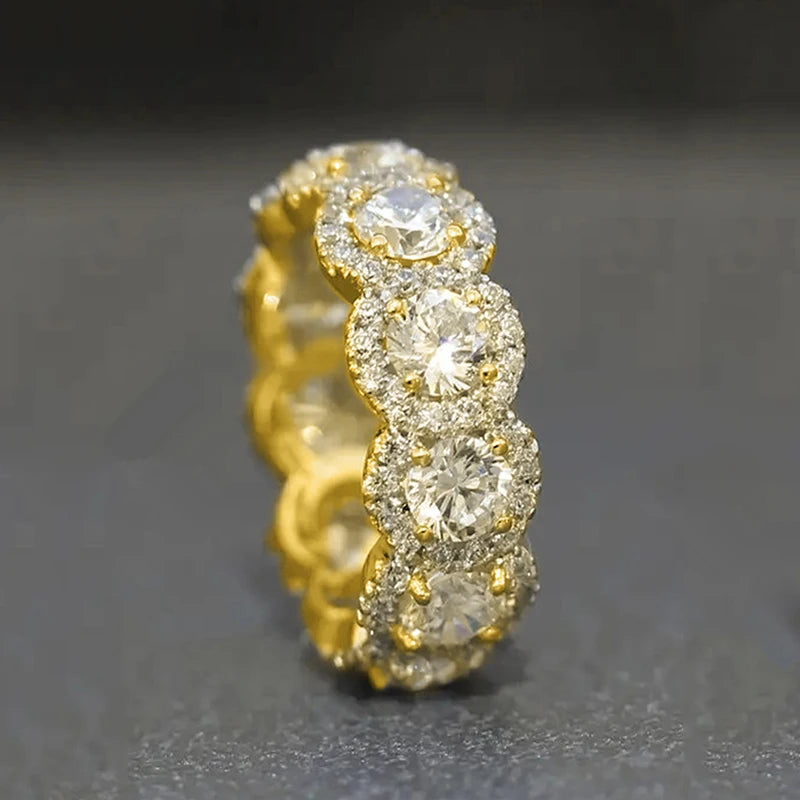 Sparkling Cubic Zirconia Rings Silver Color New Modern Fashion Jewelry.