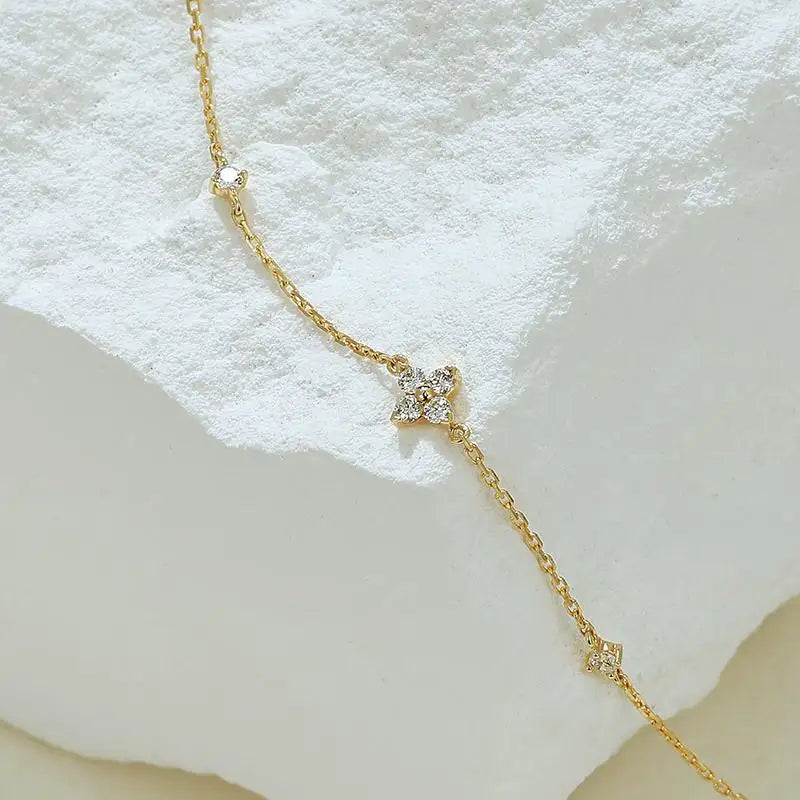 925 Sterling Silver Electroplated 18K Gold Inlaid Zirconia Flower Jewelry Bracelet.