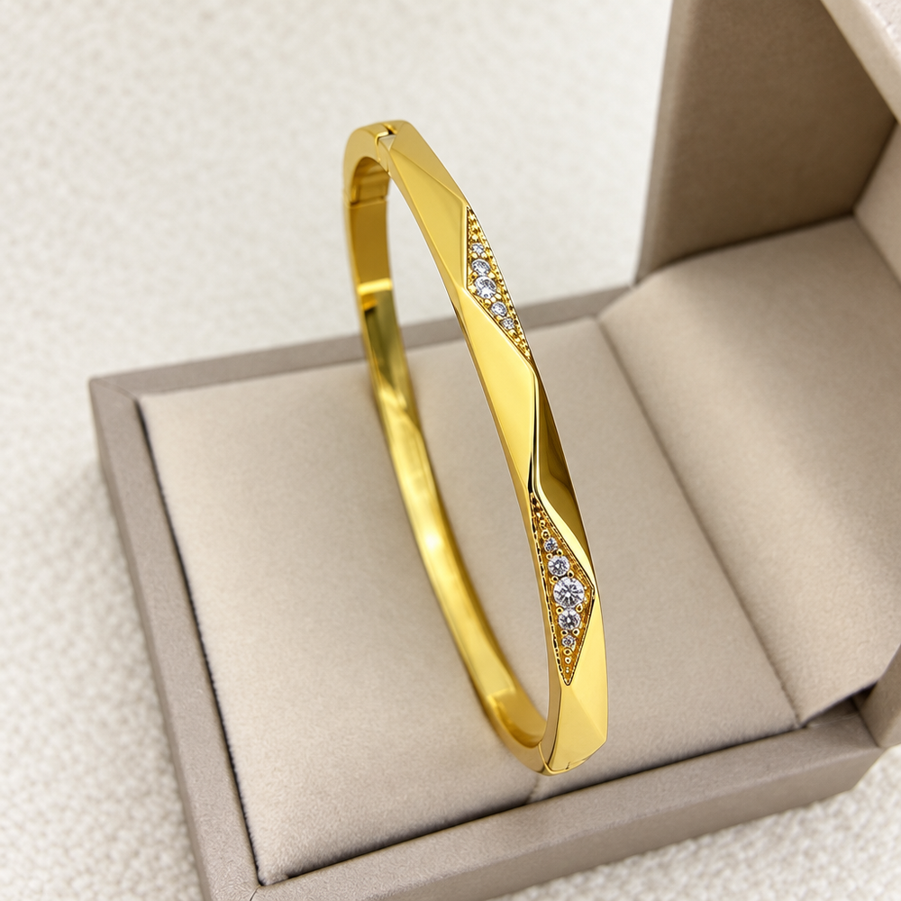 New diamond-set rhombic irregular closed-ended bracelet