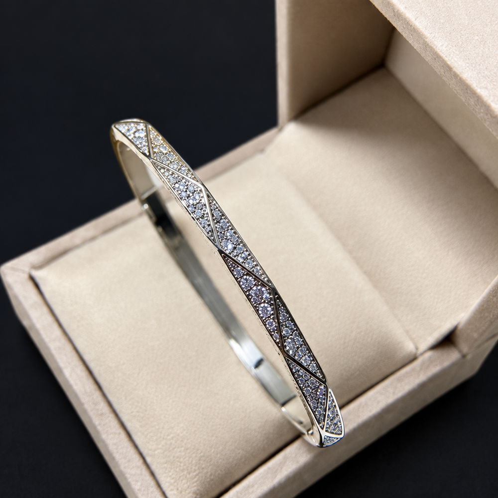 New diamond-set rhombic irregular closed-ended bracelet