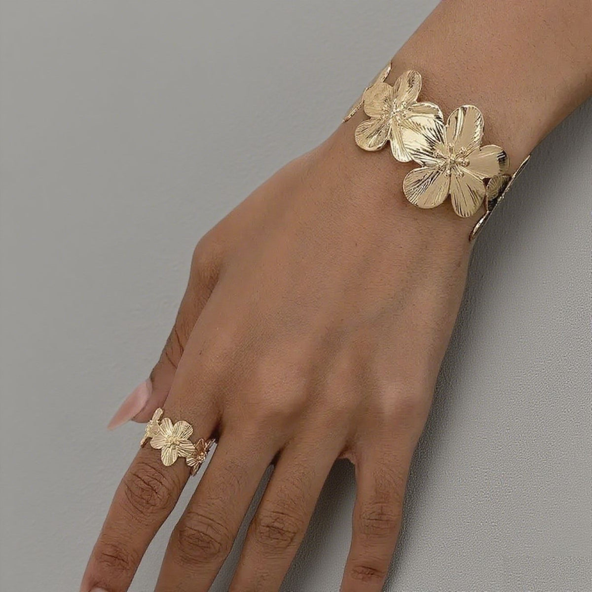 Adjustable Open Bracelet and Ring Jewellery Set.