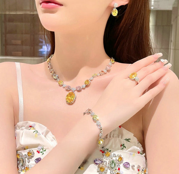 Jewellery set worn by model