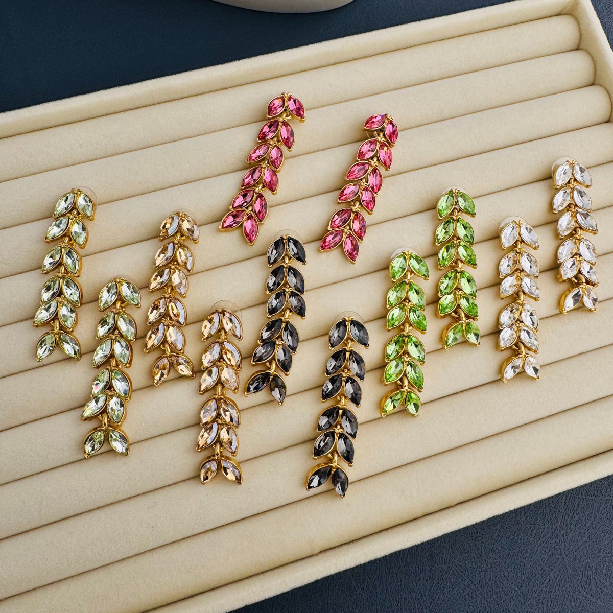 Oscar European and American Style Retro Gold-Plated Long Tassel Crystal Earrings Feminine Fashion High-End S925 Silver Needle