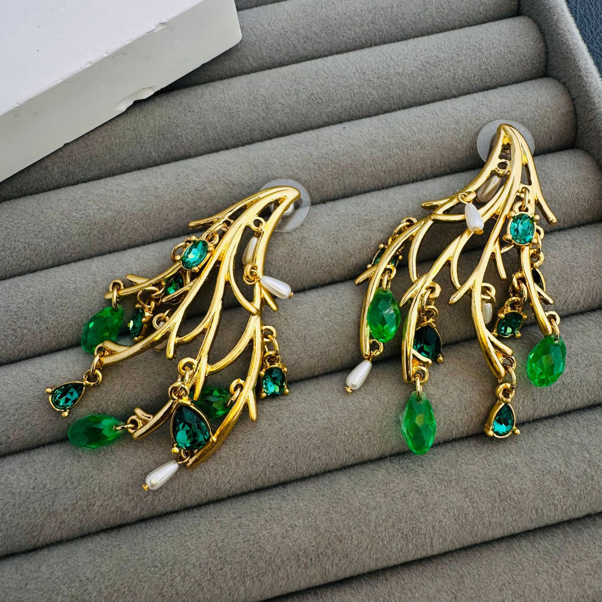 Medieval Style Old High-End Niche Design Fashionable Stylish, S925 Silver Needle Earrings.