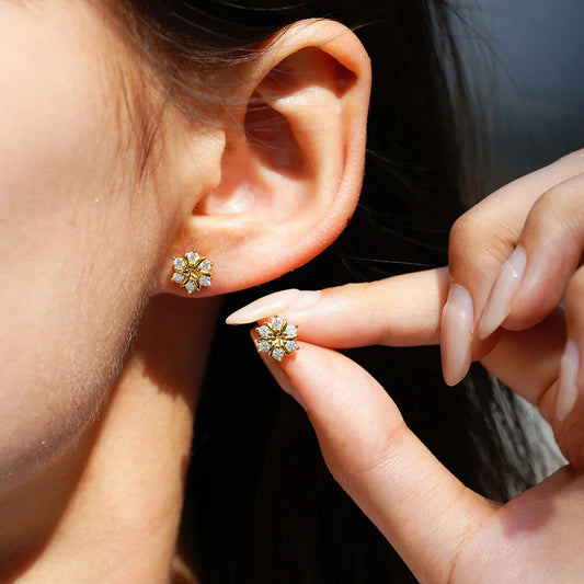 Luxury 100% Real 18k Gold Women's Sunflower Earrings Moissanite Diamond Earrings.