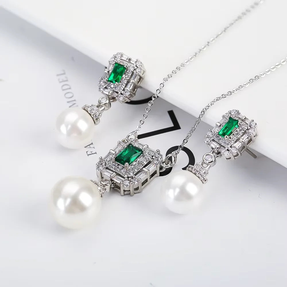 Luxury Irregular Pearl Classic Retro Pendant Jewelry Set 18K Gold Plated Crystal.