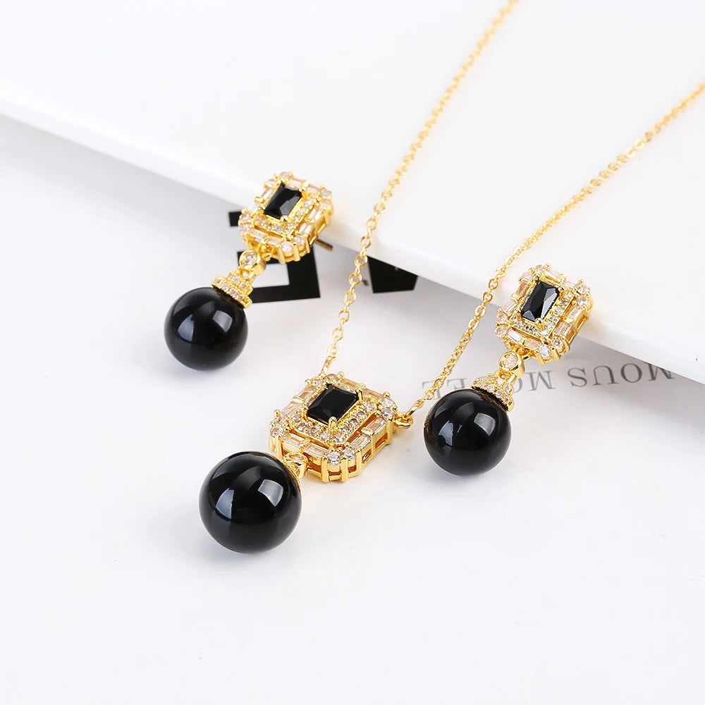 Luxury Irregular Pearl Classic Retro Pendant Jewelry Set 18K Gold Plated Crystal.
