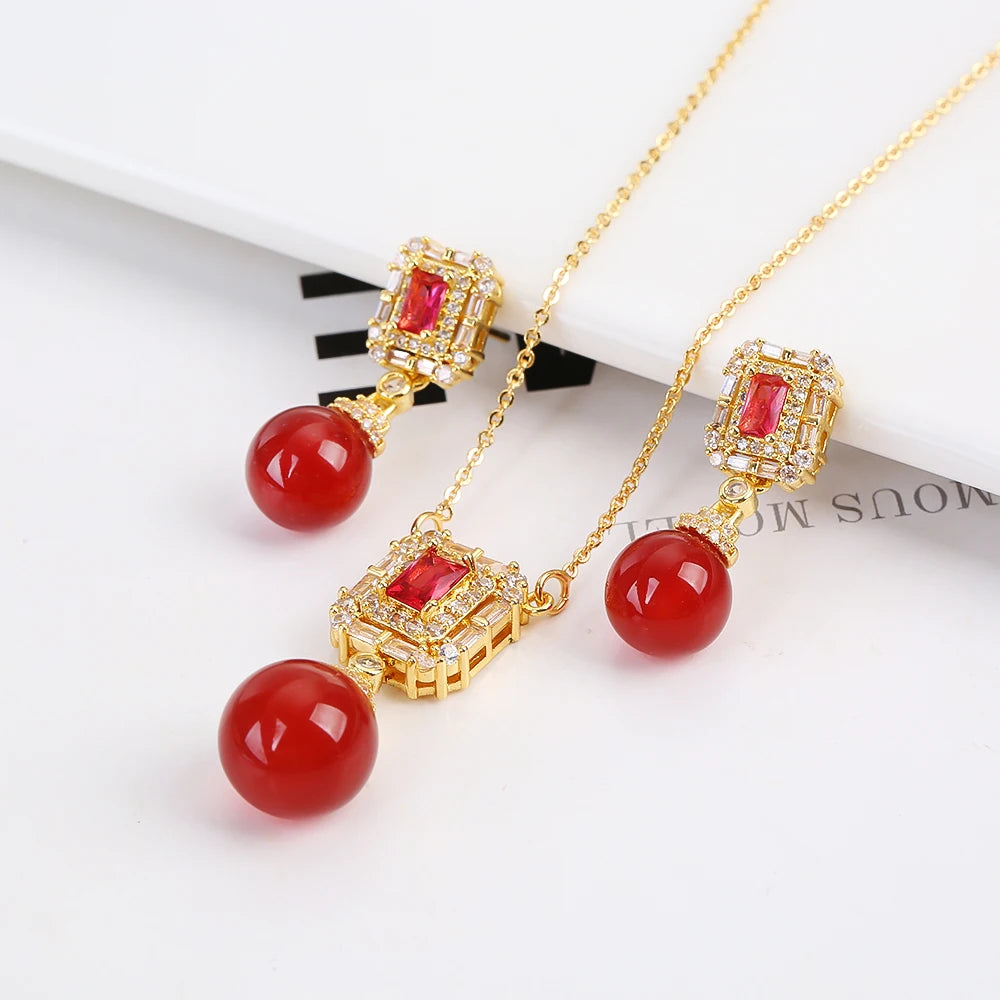 Luxury Irregular Pearl Classic Retro Pendant Jewelry Set 18K Gold Plated Crystal.