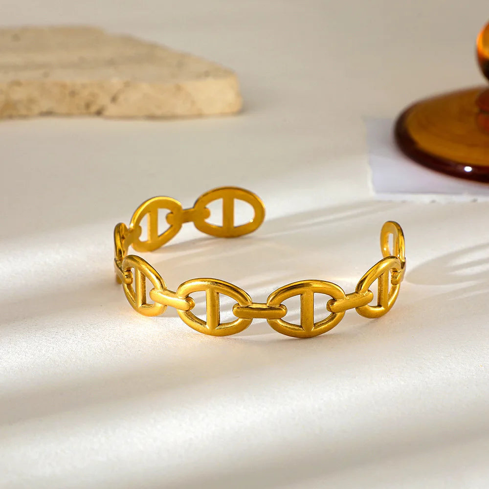 Stainless Steel Bracelet Finger Rings Unique Design Light Luxury Symbol Engraved Bracelet Ring for Women Jewelry Party Gifts