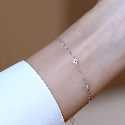 925 Sterling Silver Electroplated 18K Gold Inlaid Zirconia Flower Jewelry Bracelet.