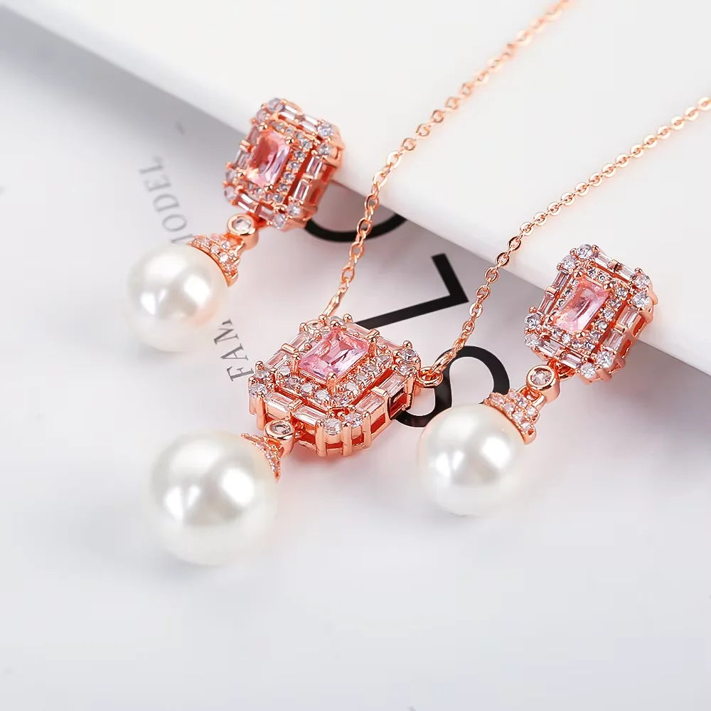 Luxury Irregular Pearl Classic Retro Pendant Jewelry Set 18K Gold Plated Crystal.