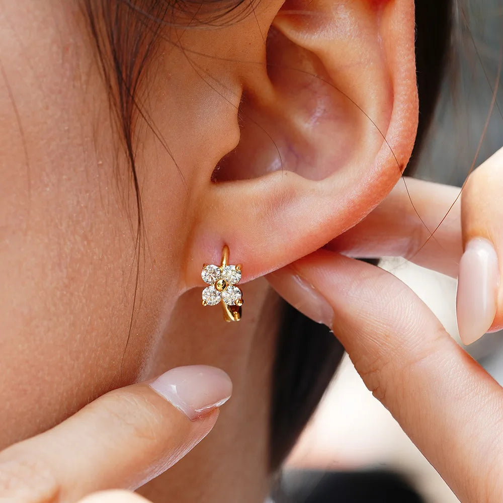 100% Real 18k Gold Stud Earrings Luxurious Classic Design 1ct Diamond Earrings Moissanite and GRA Certificate.