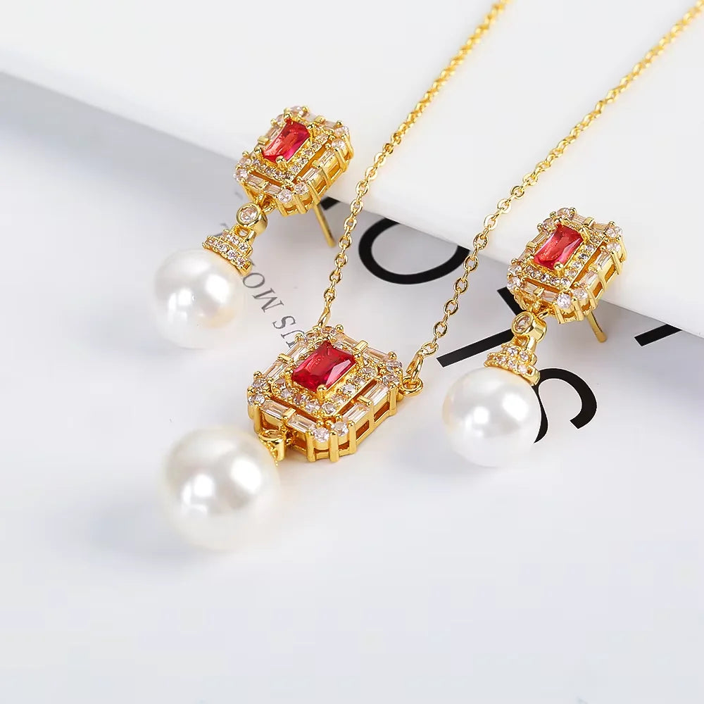 Luxury Irregular Pearl Classic Retro Pendant Jewelry Set 18K Gold Plated Crystal.