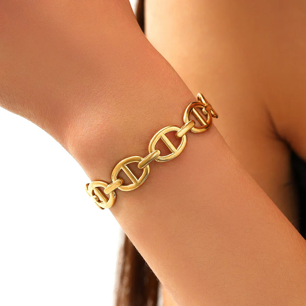 Stainless Steel Bracelet Finger Rings Unique Design Light Luxury Symbol Engraved Bracelet Ring for Women Jewelry Party Gifts
