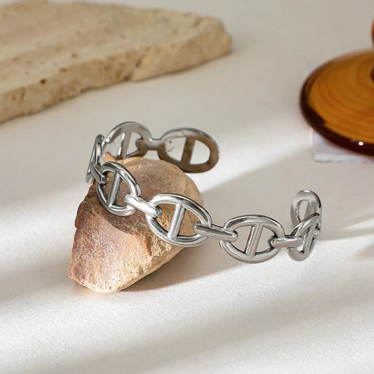Stainless Steel Bracelet Finger Rings Unique Design Light Luxury Symbol Engraved Bracelet Ring for Women Jewelry Party Gifts