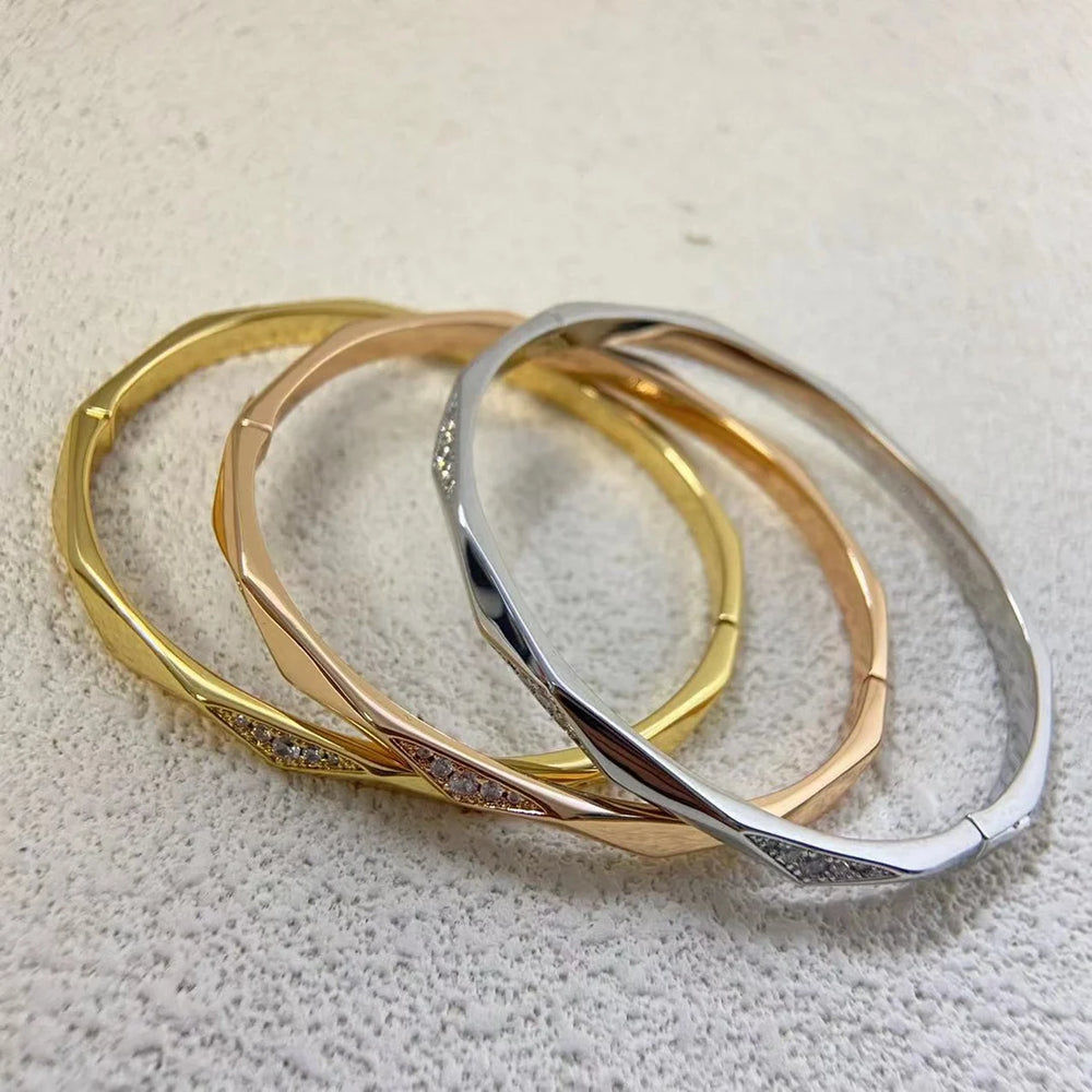 New diamond-set rhombic irregular closed-ended bracelet