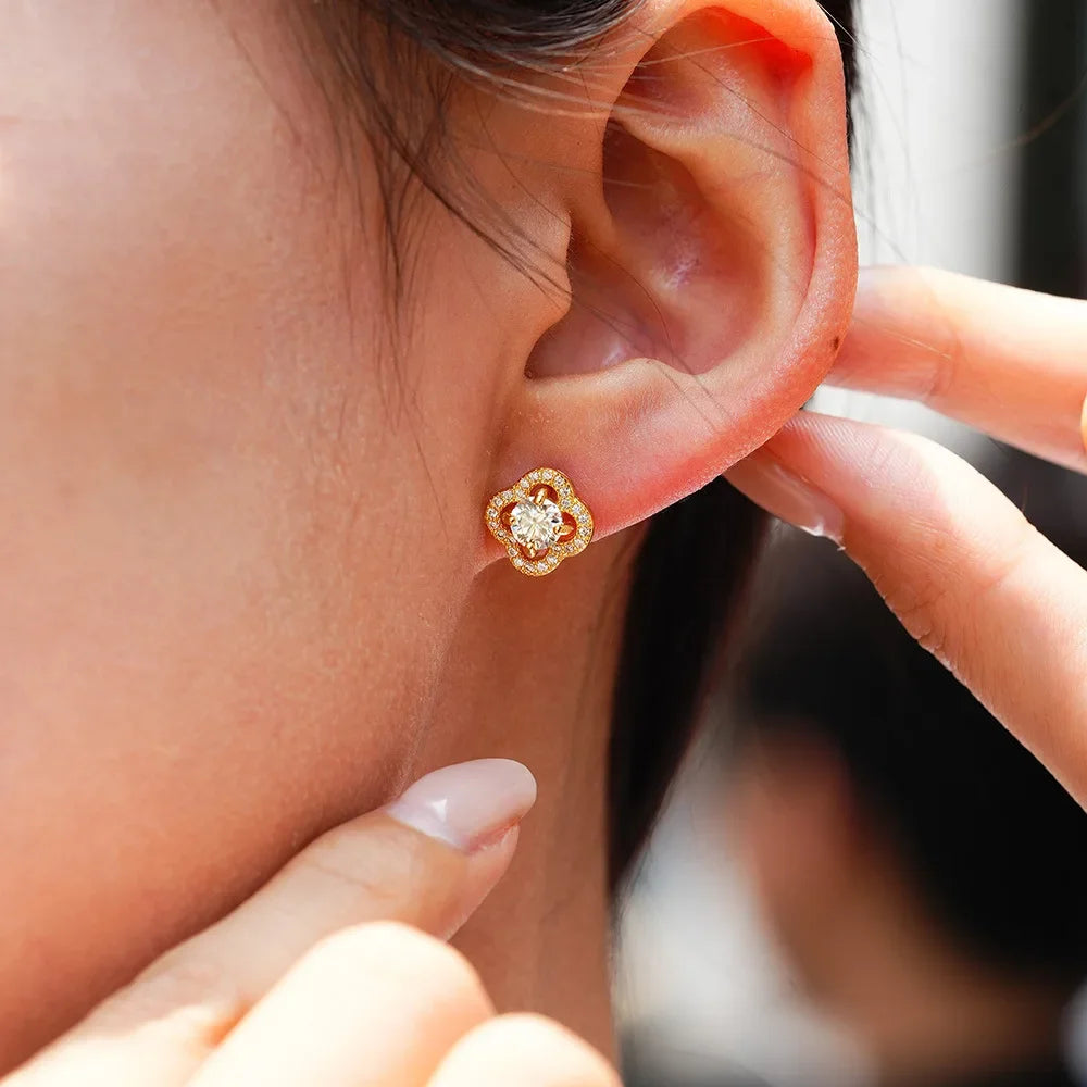 Luxury 100% Real 18k Gold Ring  Moissanite Women's Stud Earrings Luxury Classic.