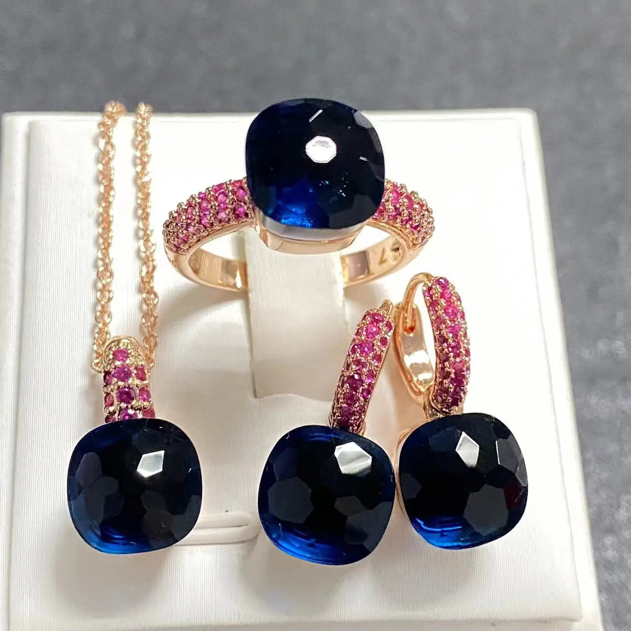 3Pcs Rose Gold Plated Jewelry set with Inlay Purple Zircon Crystal