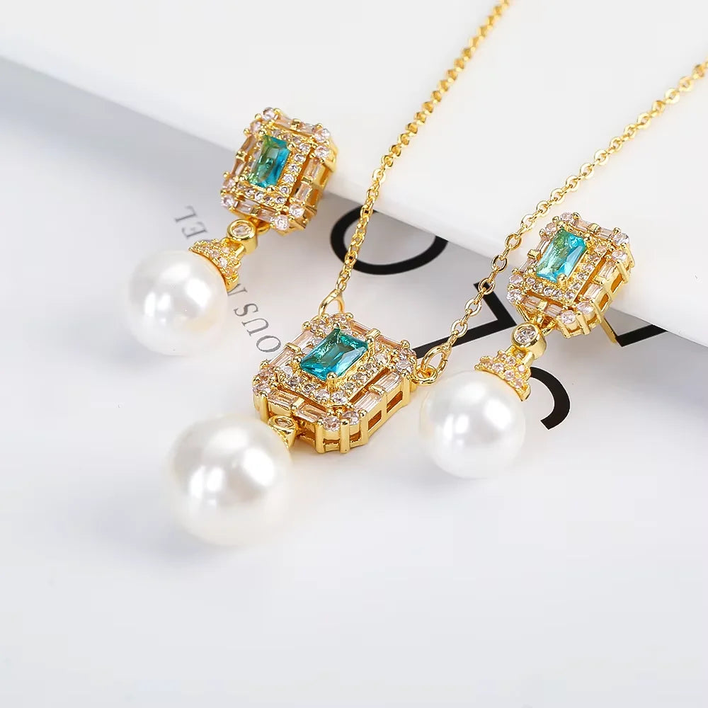 Luxury Irregular Pearl Classic Retro Pendant Jewelry Set 18K Gold Plated Crystal.
