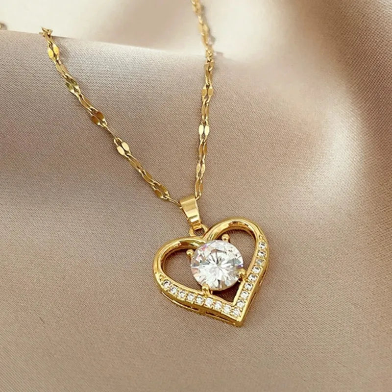 Artificial Gems Heart Pendant Necklace Golden Stainless Steel