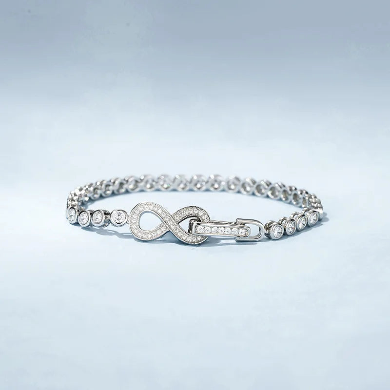 Genuine platinum bracelet with all diamonds,Taoshan diamond platinum fashionable handicraft.