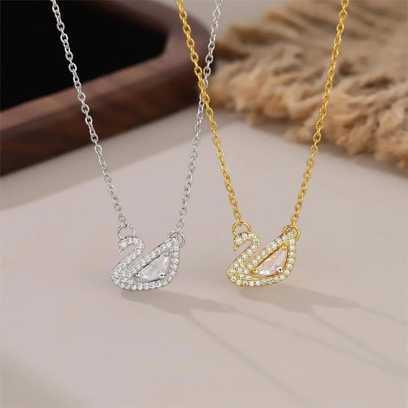 high-end swan pendant titanium steel necklace, light luxury niche design collarbone chain acc.