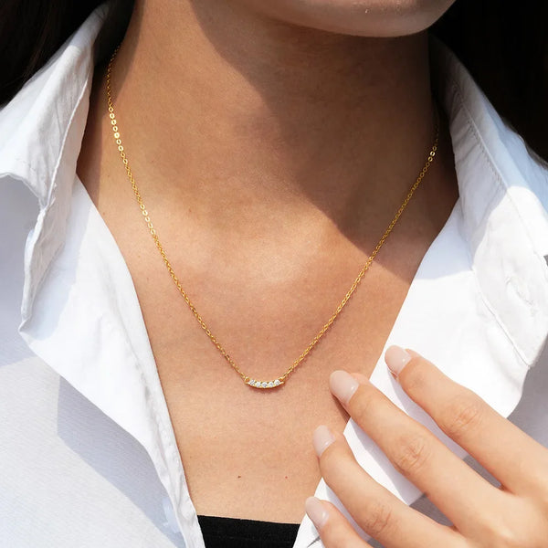 Luxury 100% Real 18k Gold Pendant Lady Moissanite Necklace.