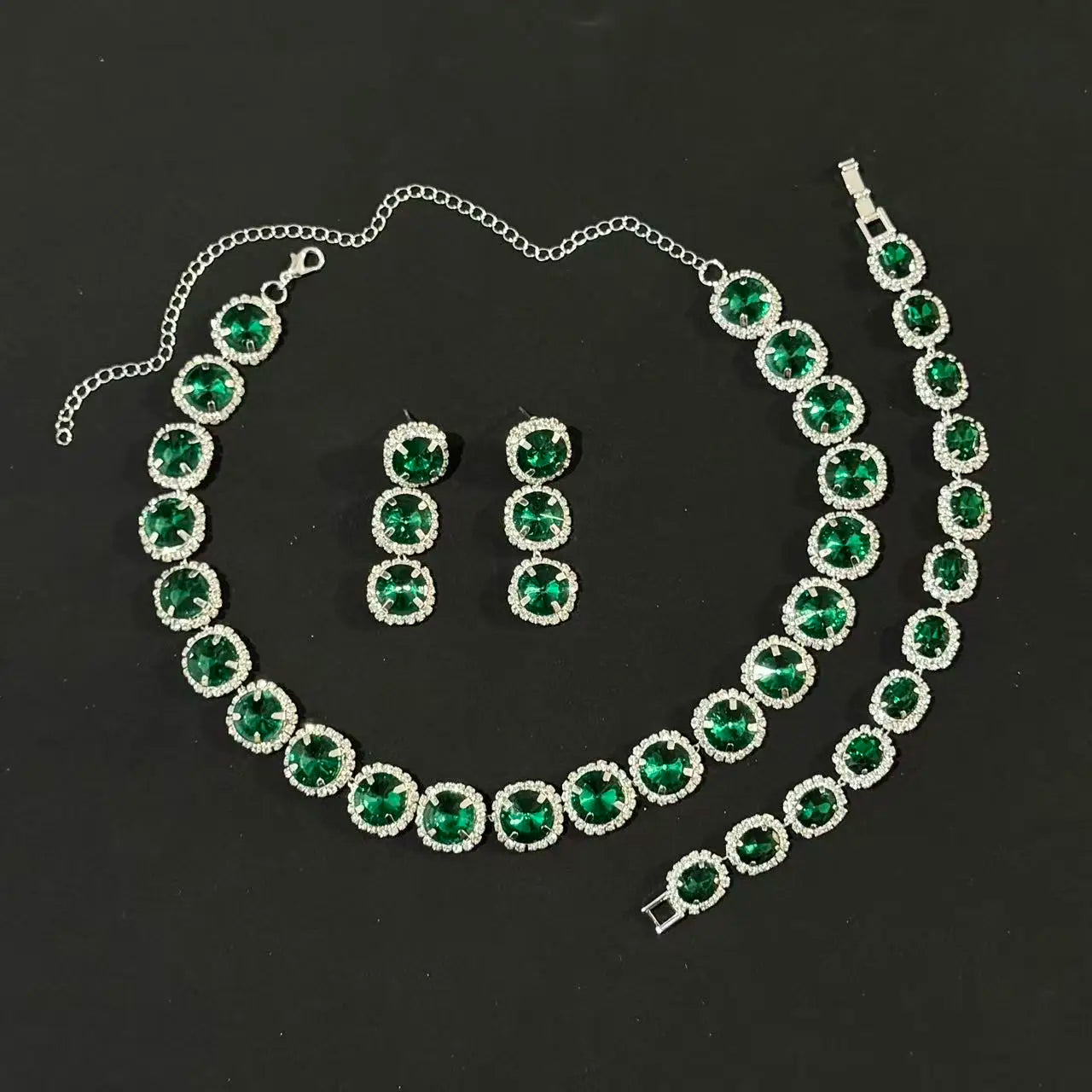 European and American necklace, earring, bracelet set, high-end bridal jewelry set, accessories suitable for daily wear at parti