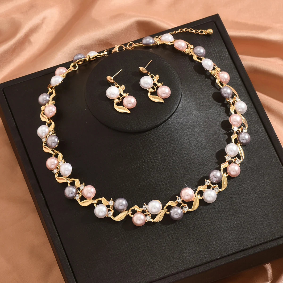Elegant Faux Pearl Necklace Earrings Set  Zinc Alloy Jewelry Kit.
