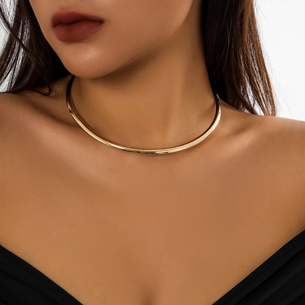 Elegant Simple Circle Collar Necklace Jewellery.