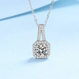PT950 Platinum Square Gemstone Certificate 0.5/1/2 Carat Moissanite Diamond Pendants Necklaces.