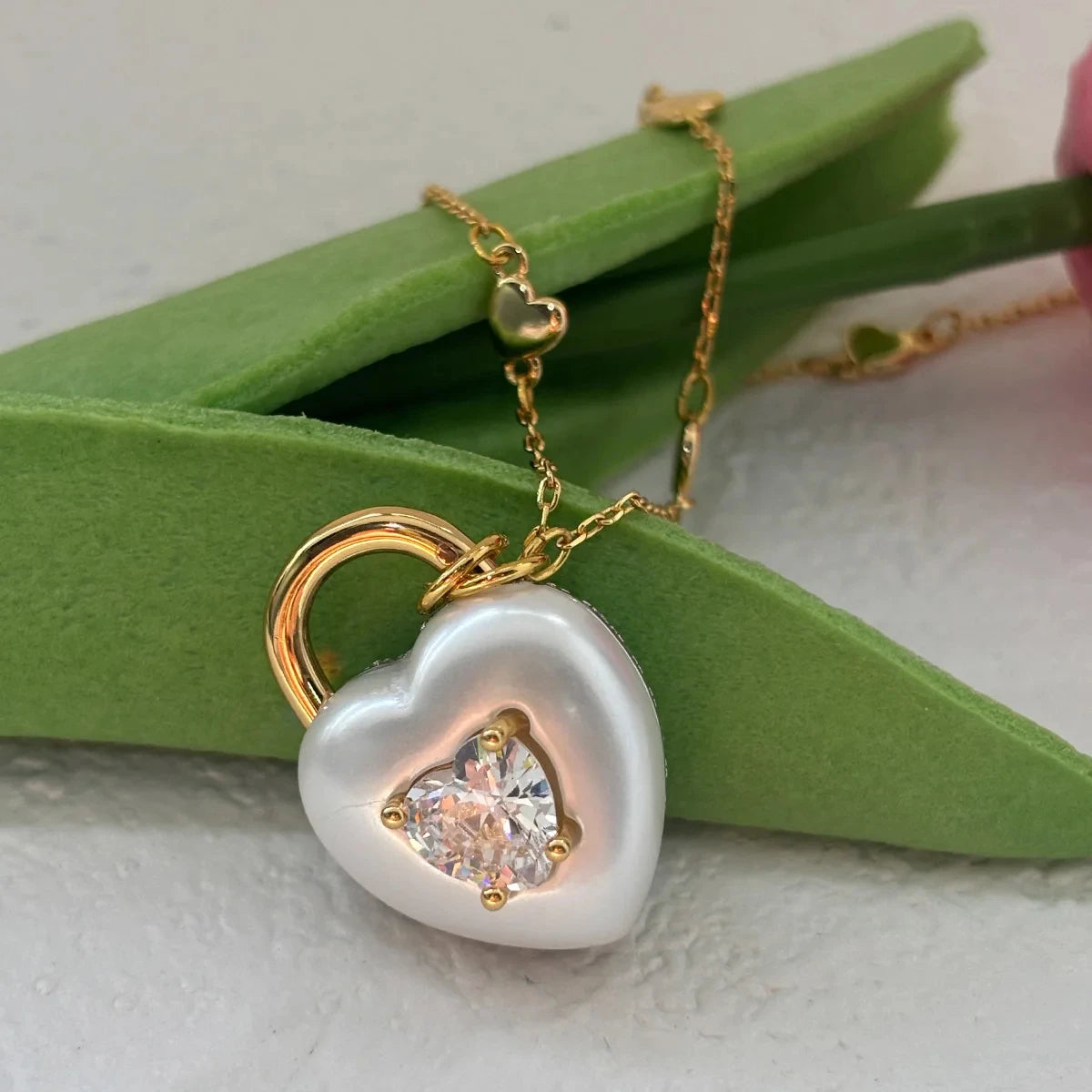 New necklace women's niche design bracelet high-end earrings light luxury ring jewellery set.