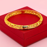 9999 24k genuine gold real gold hollowed out four leaf clover bracelet.