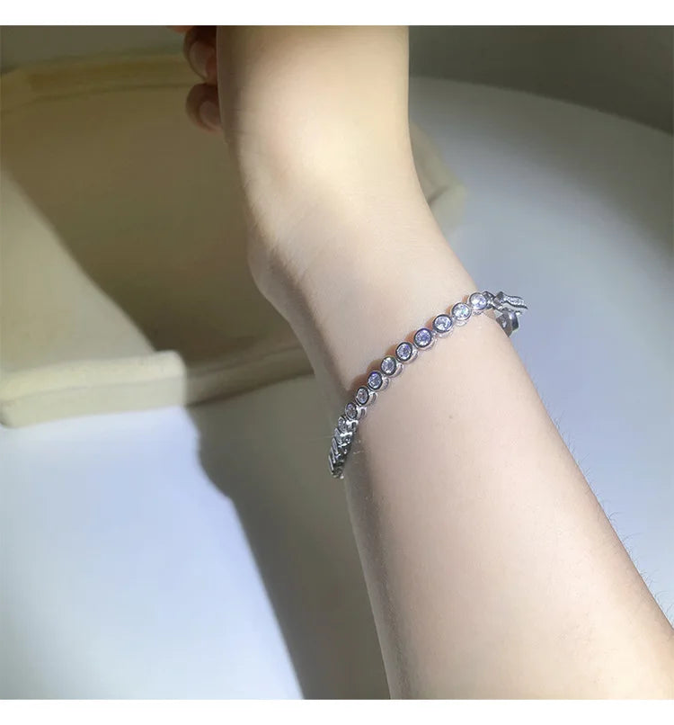 Genuine platinum bracelet with all diamonds,Taoshan diamond platinum fashionable handicraft.