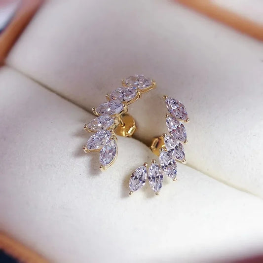 Luxury Solid Platinum PT950 18K gold rose gold Earrings Feather horse eye diamonds elegant earrings with diamonds.
