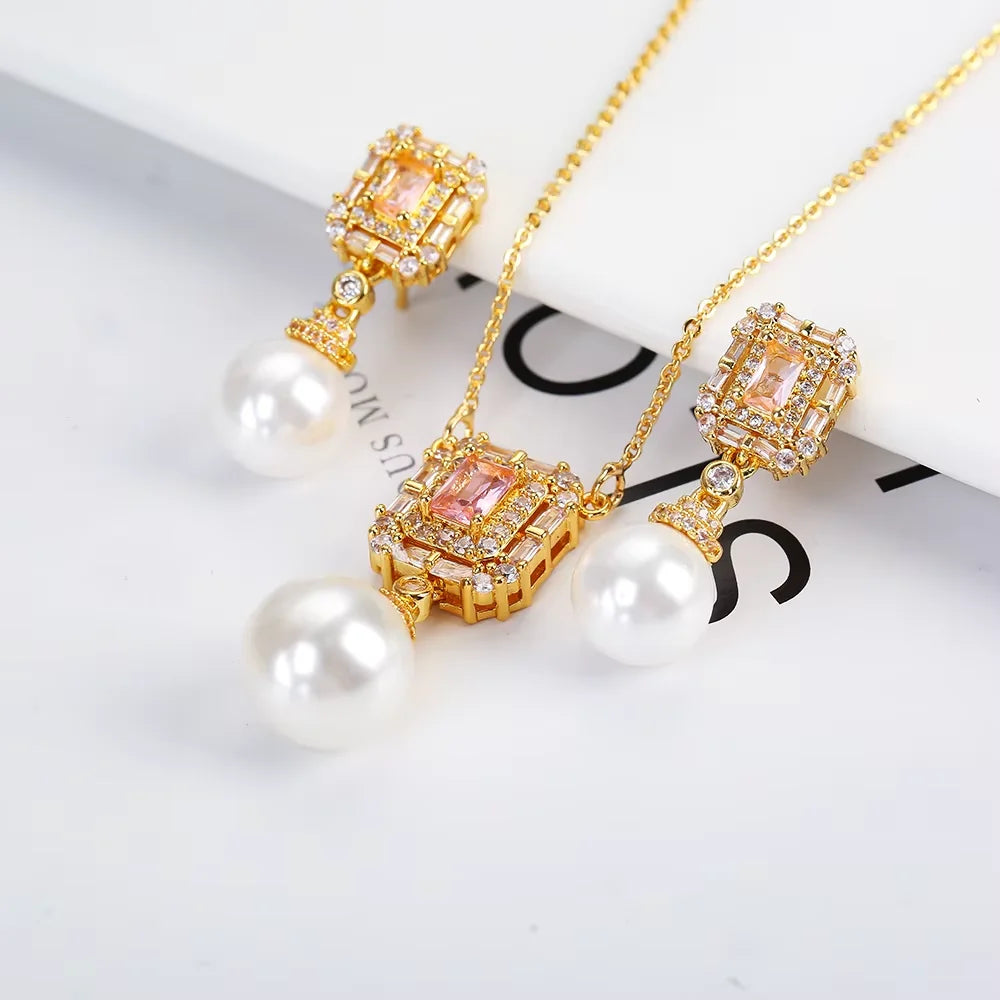 Luxury Irregular Pearl Classic Retro Pendant Jewelry Set 18K Gold Plated Crystal.